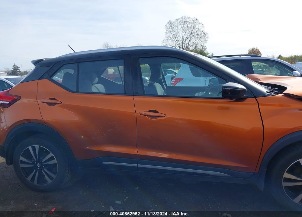2019 NISSAN KICKS SR VIN: 3N1CP5CU7KL566881