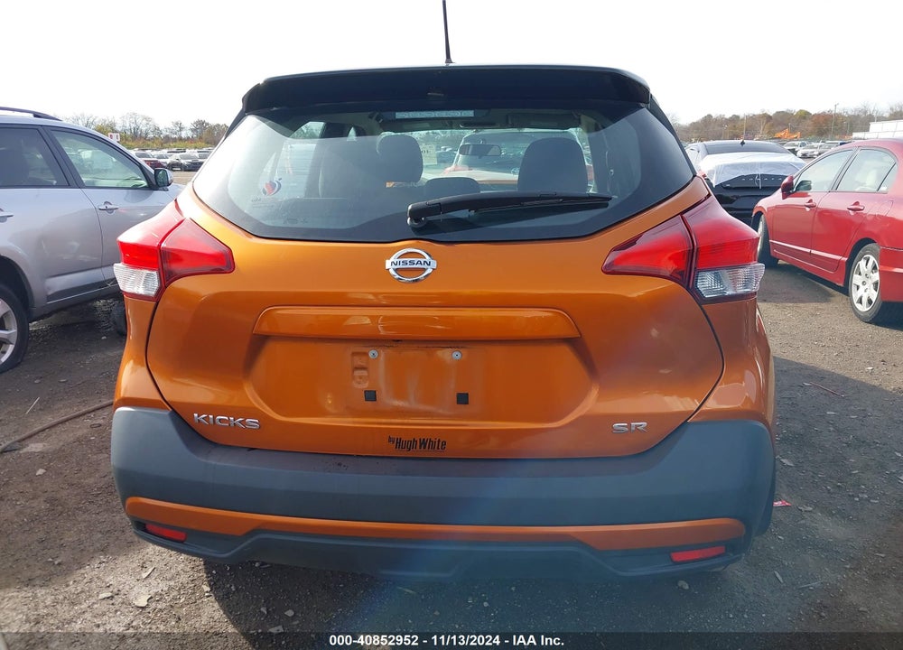 2019 NISSAN KICKS SR VIN: 3N1CP5CU7KL566881