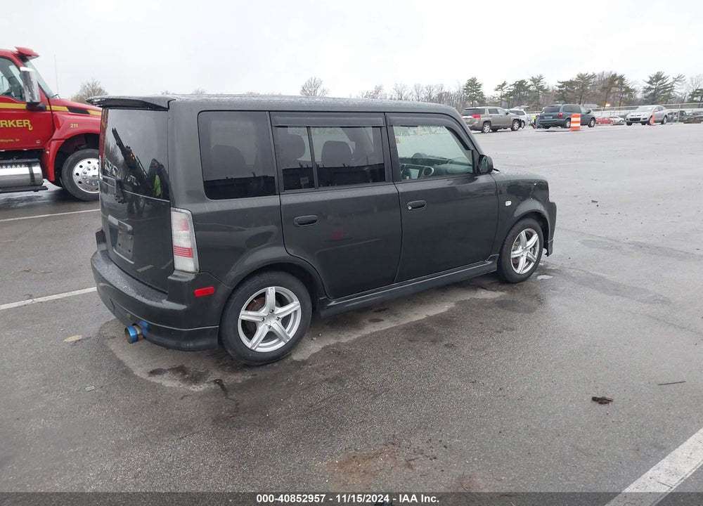 2006 SCION XB VIN: JTLKT324564084016