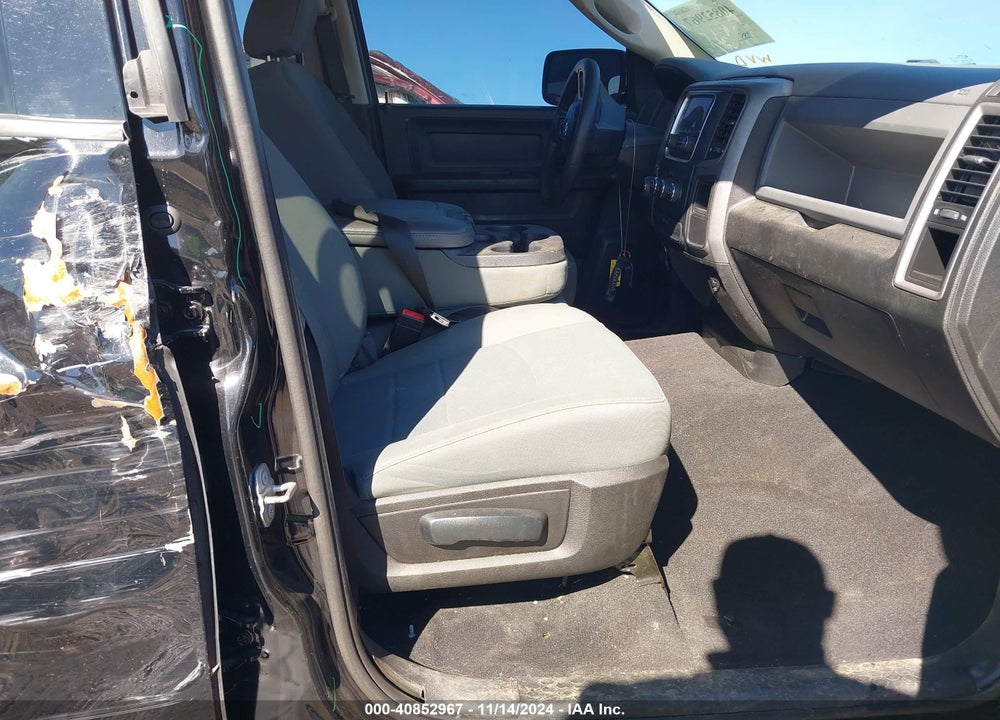 2020 RAM 1500 CLASSIC TRADESMAN 4X2 6'4 BOX VIN: 1C6RR6FT8LS147863