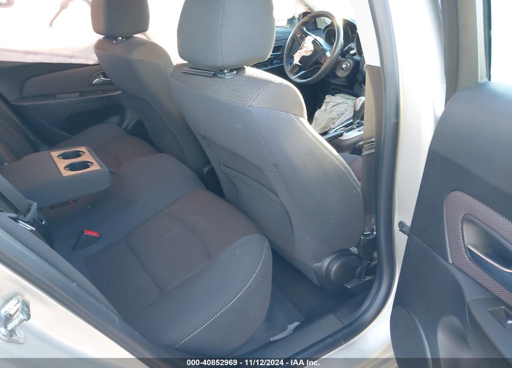 2015 CHEVROLET CRUZE 1LT AUTO VIN: 1G1PC5SB3F7169150
