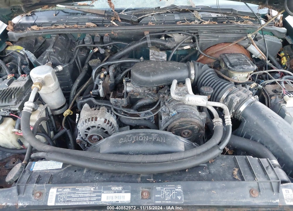 1996 CHEVROLET S TRUCK S10 VIN: 1GCDT19W6T8212784