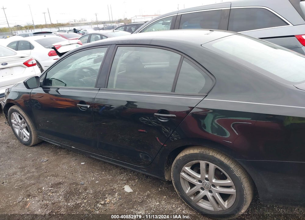 2018 VOLKSWAGEN JETTA 1.4T S VIN: 3VW167AJ1JM230712