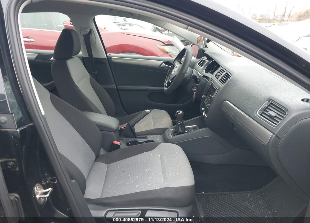 2018 VOLKSWAGEN JETTA 1.4T S VIN: 3VW167AJ1JM230712