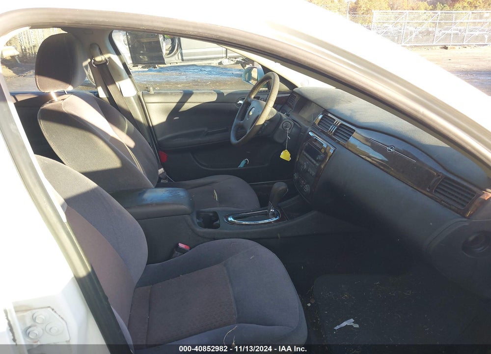 2012 CHEVROLET IMPALA LT VIN: 2G1WG5E3XC1129838