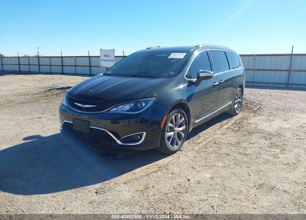 2017 CHRYSLER PACIFICA LIMITED VIN: 2C4RC1GG2HR683618