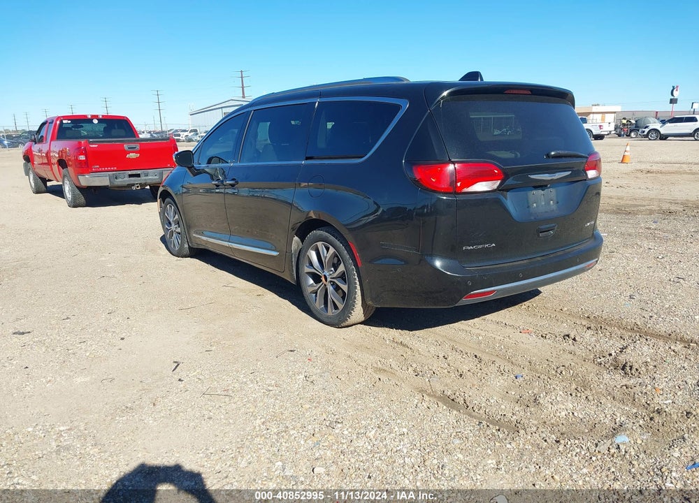 2017 CHRYSLER PACIFICA LIMITED VIN: 2C4RC1GG2HR683618