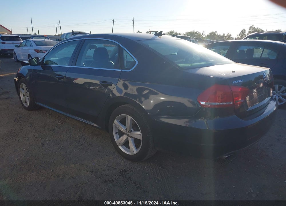 2015 VOLKSWAGEN PASSAT 1.8T SE VIN: 1VWBT7A32FC004816