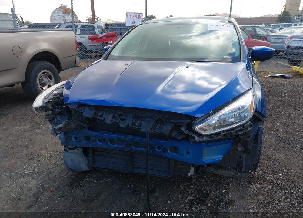 2018 FORD FOCUS SE VIN: 1FADP3F22JL272885