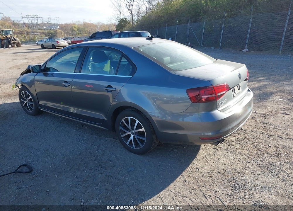 2017 VOLKSWAGEN JETTA 1.4T SE VIN: 3VWDB7AJ7HM311359