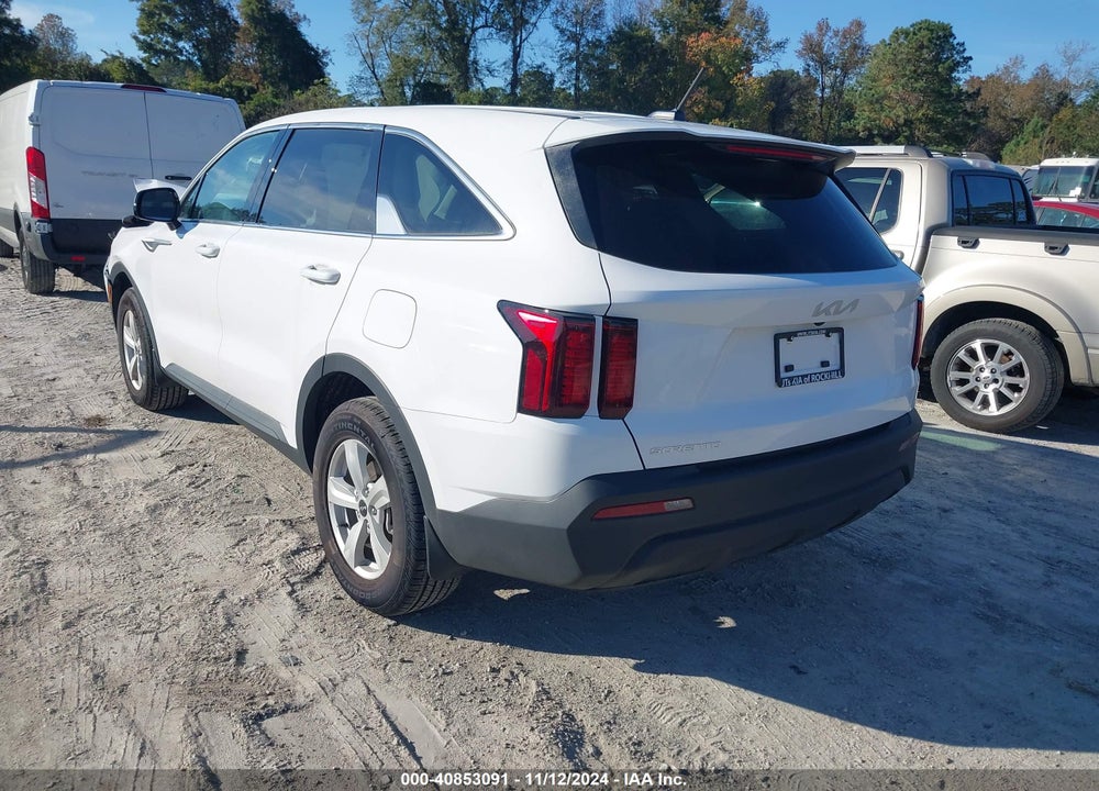 2023 KIA SORENTO LX VIN: 5XYRG4LC5PG240293