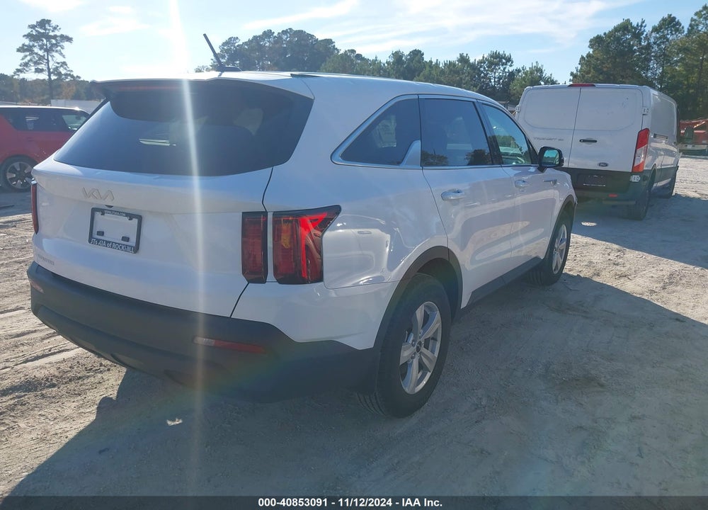 2023 KIA SORENTO LX VIN: 5XYRG4LC5PG240293
