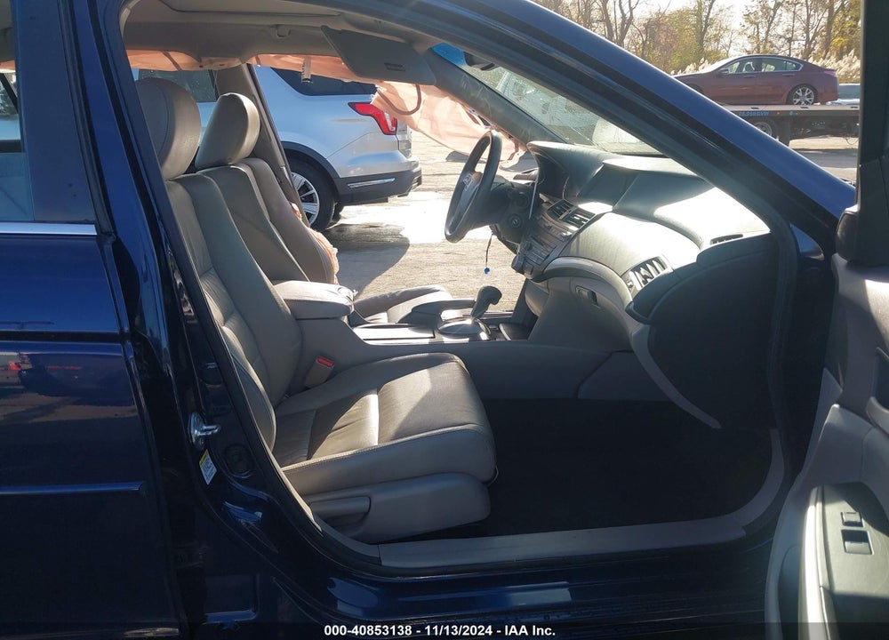 2010 HONDA ACCORD 2.4 EX-L VIN: 1HGCP2F87AA133546