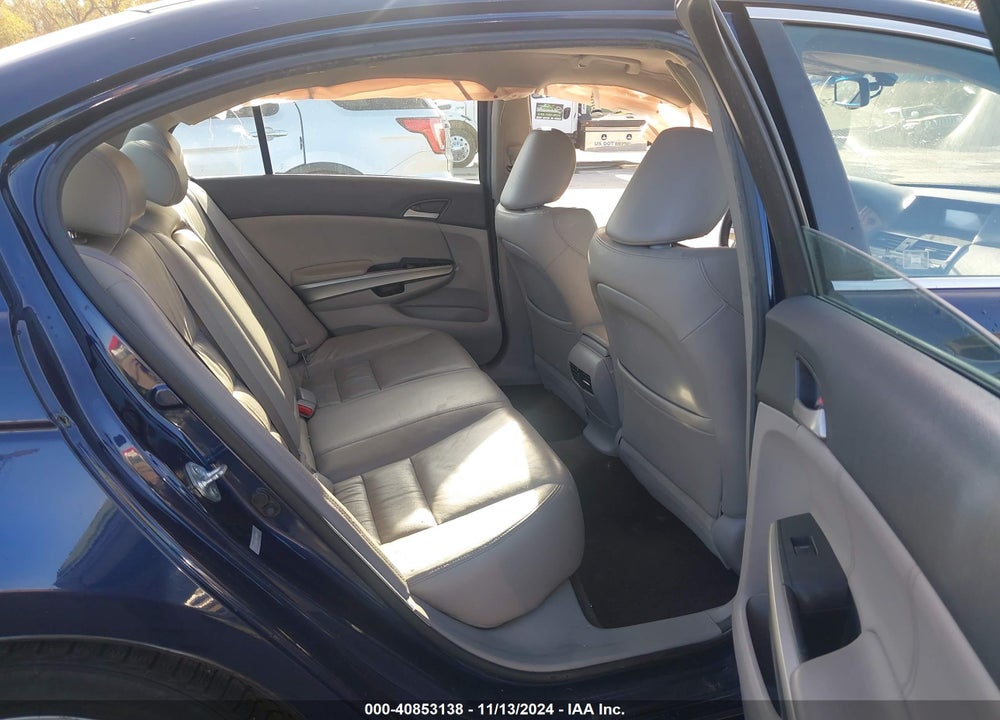 2010 HONDA ACCORD 2.4 EX-L VIN: 1HGCP2F87AA133546