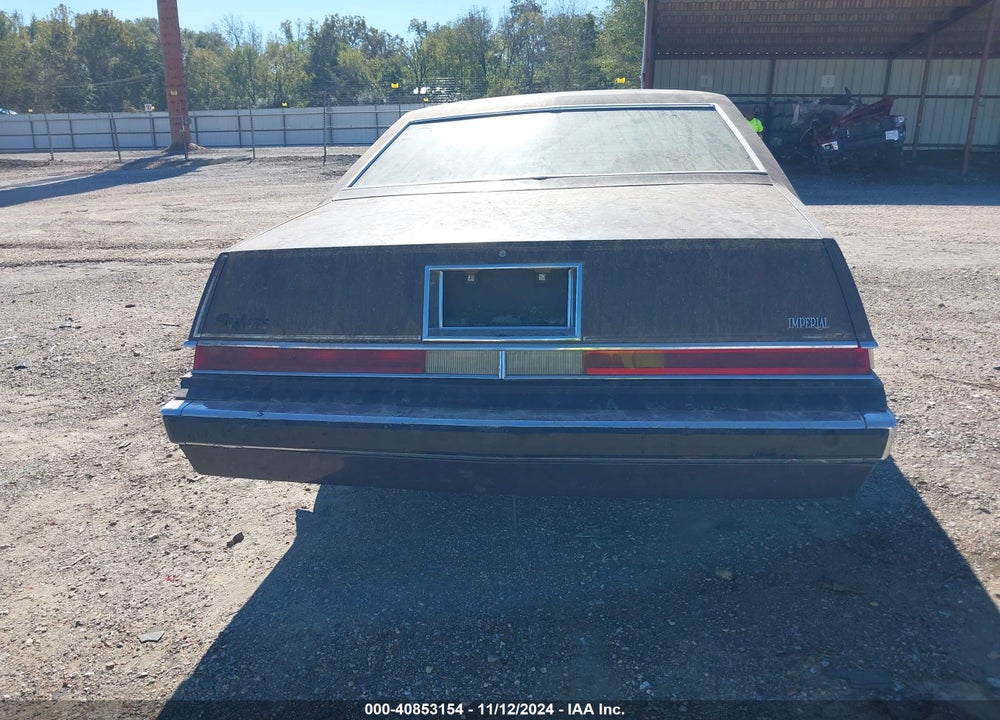 1981 CHRYSLER IMPERIAL VIN: 2A3BY62J9BR102267