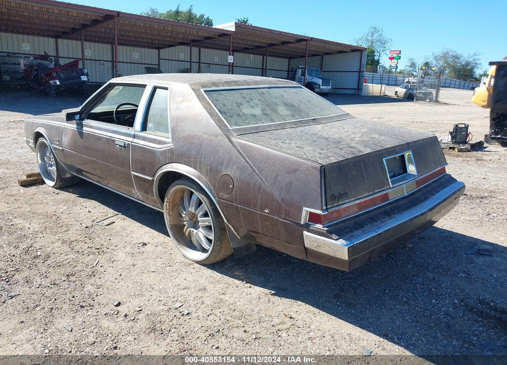 1981 CHRYSLER IMPERIAL VIN: 2A3BY62J9BR102267