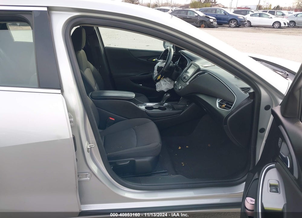 2018 CHEVROLET MALIBU LT VIN: 1G1ZD5ST0JF160807