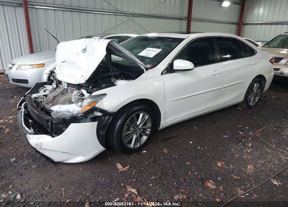 2015 TOYOTA CAMRY SE VIN: 4T1BF1FK5FU476988