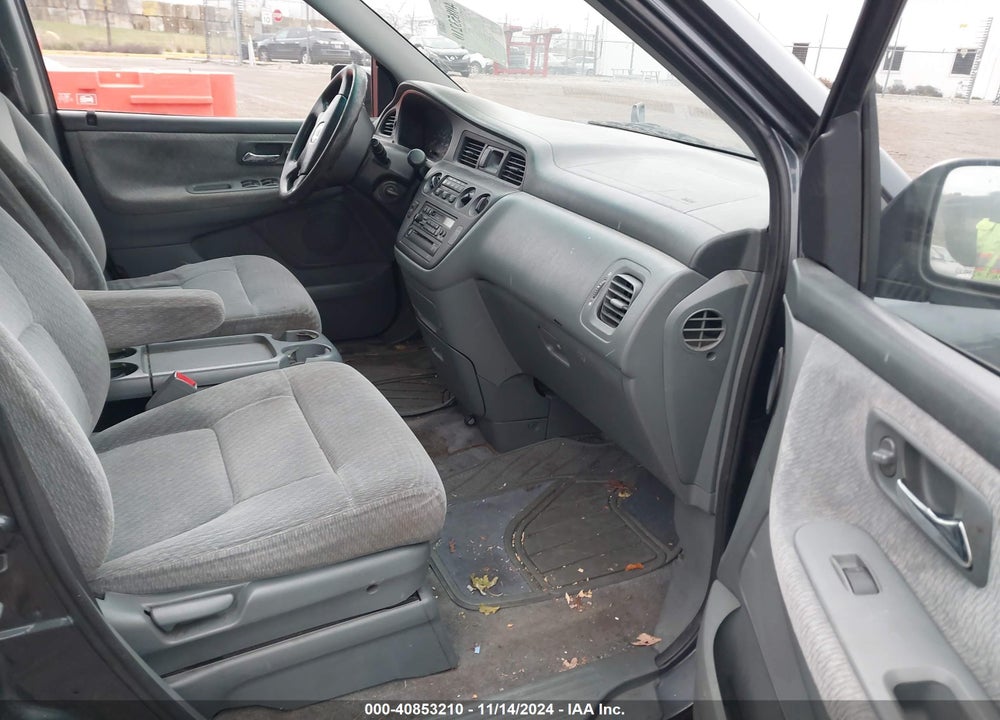 2004 HONDA ODYSSEY LX VIN: 5FNRL18534B051407