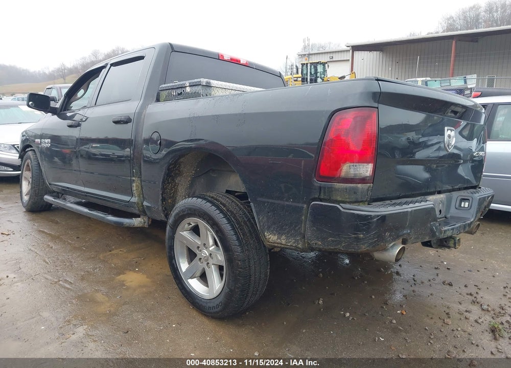 2017 RAM 1500 EXPRESS 4X4 5'7 BOX VIN: 3C6RR7KT6HG574159