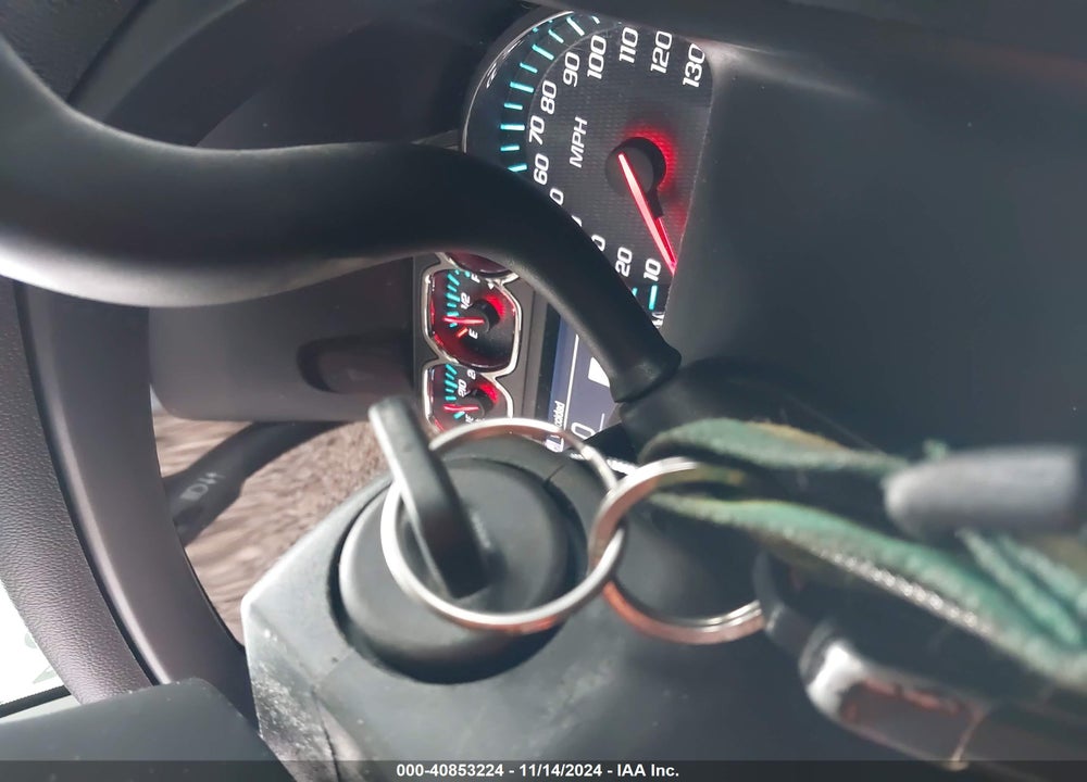 2017 CHEVROLET SILVERADO 1500 LT VIN: 1GCVKREC7HZ379433