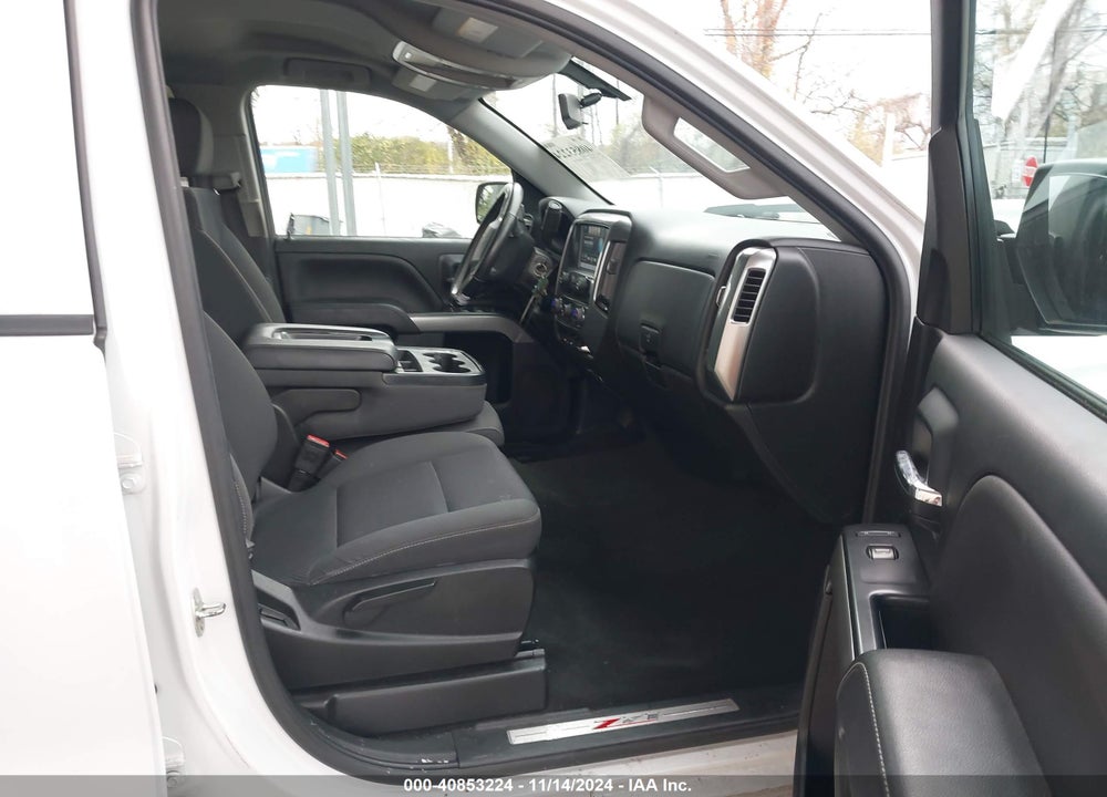 2017 CHEVROLET SILVERADO 1500 LT VIN: 1GCVKREC7HZ379433