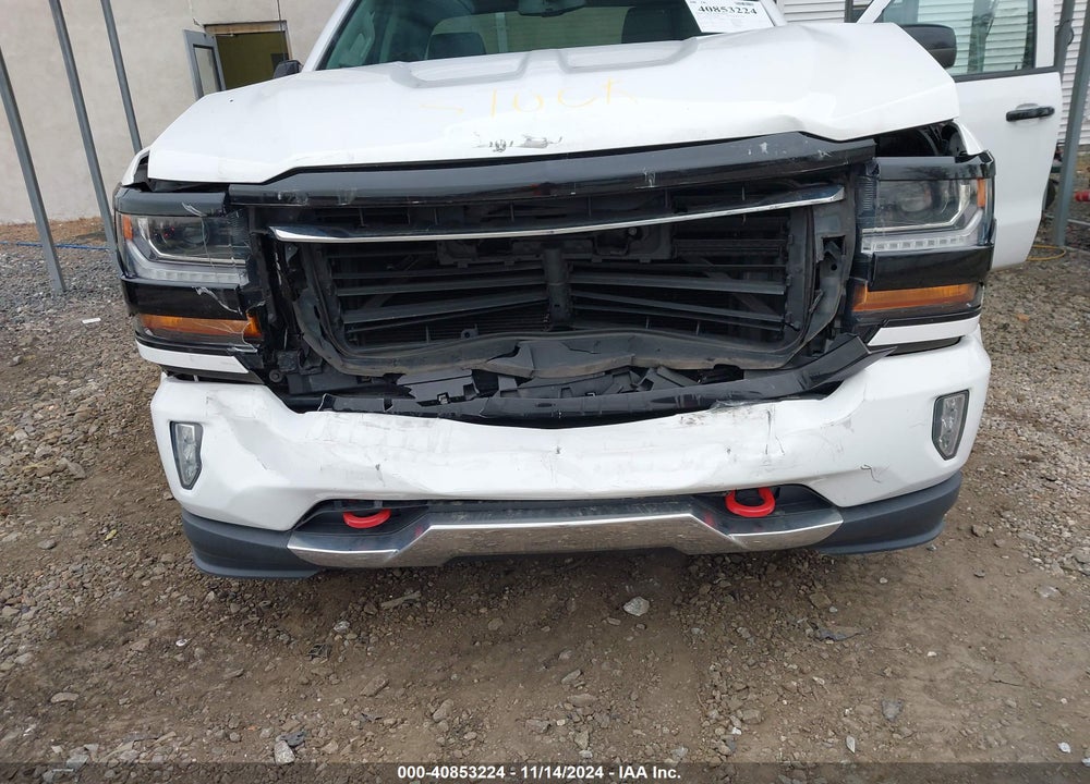 2017 CHEVROLET SILVERADO 1500 LT VIN: 1GCVKREC7HZ379433