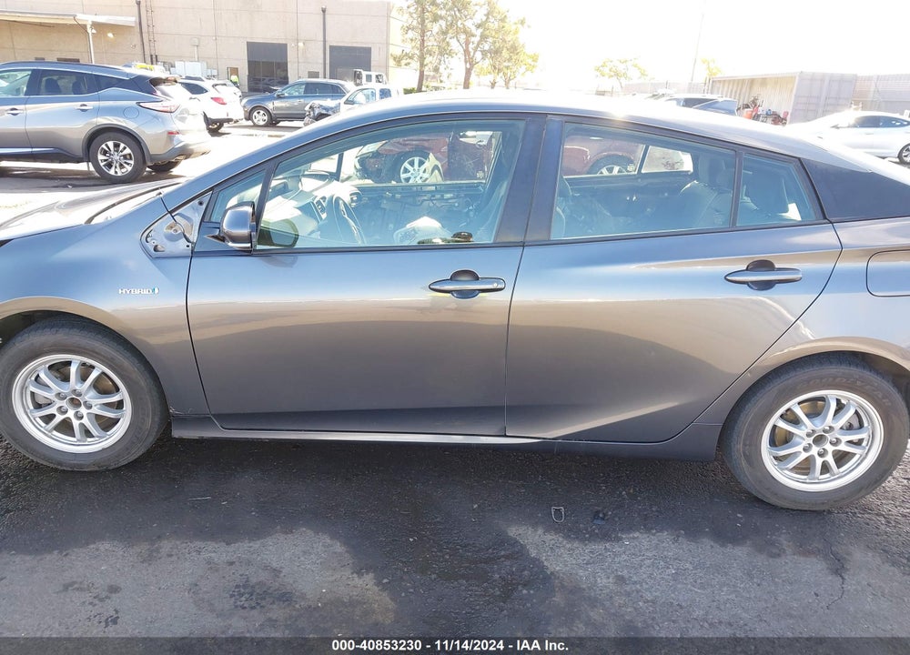 2016 TOYOTA PRIUS TWO ECO VIN: JTDKARFU0G3029317