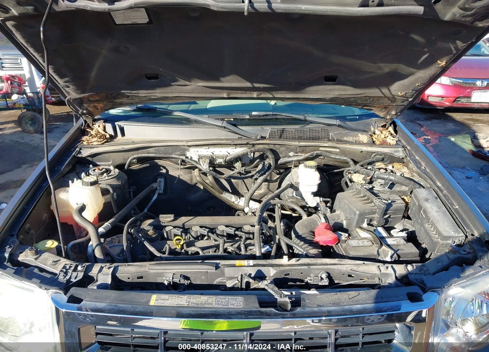 2011 FORD ESCAPE XLS VIN: 1FMCU0C76BKC65471