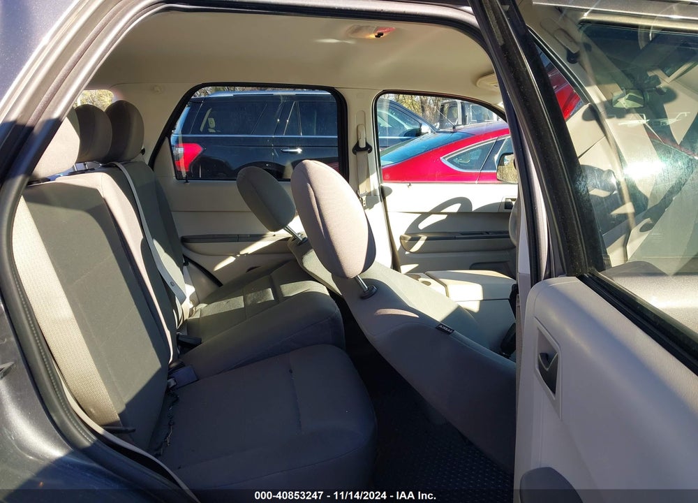 2011 FORD ESCAPE XLS VIN: 1FMCU0C76BKC65471