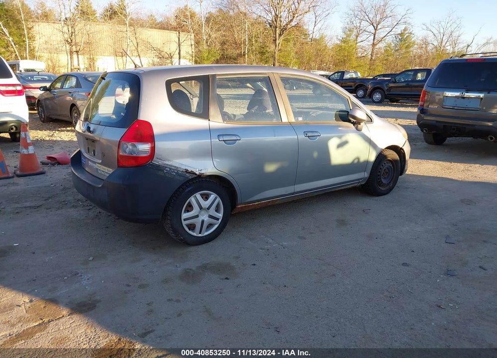 2007 HONDA FIT VIN: JHMGD37437S059036