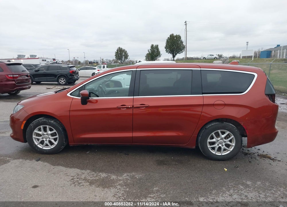 2018 CHRYSLER PACIFICA LX VIN: 2C4RC1CGXJR163582