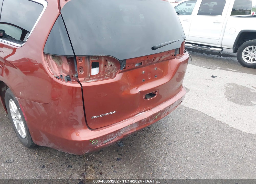 2018 CHRYSLER PACIFICA LX VIN: 2C4RC1CGXJR163582