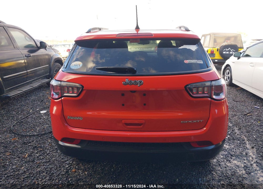 2018 JEEP COMPASS SPORT FWD VIN: 3C4NJCAB7JT286096