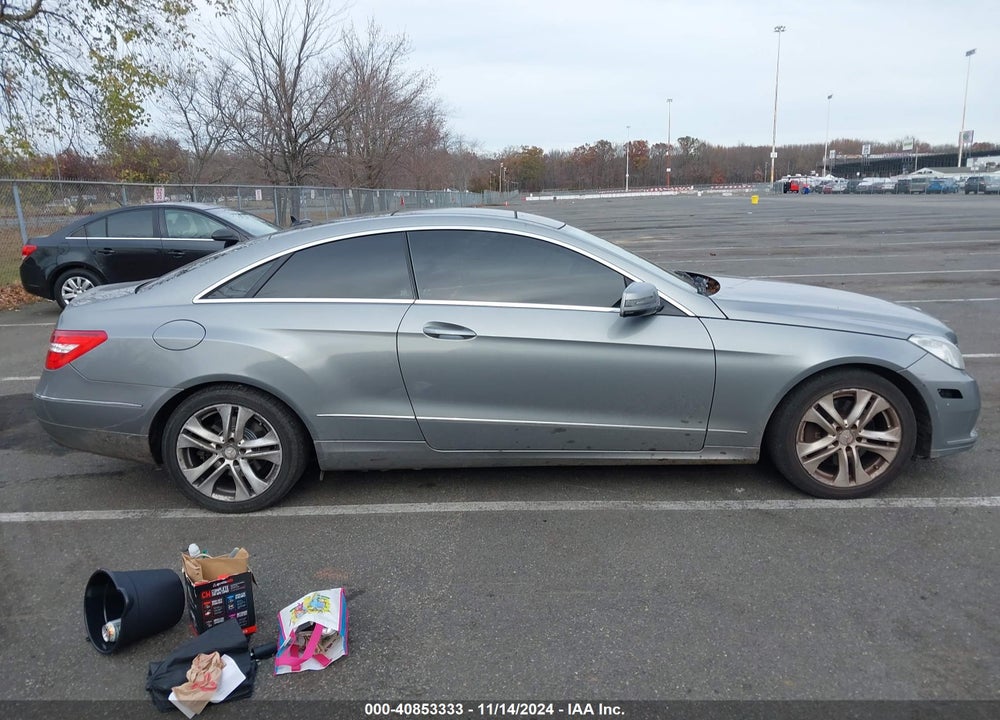 2010 MERCEDES-BENZ E 350 VIN: WDDKJ5GB9AF038342