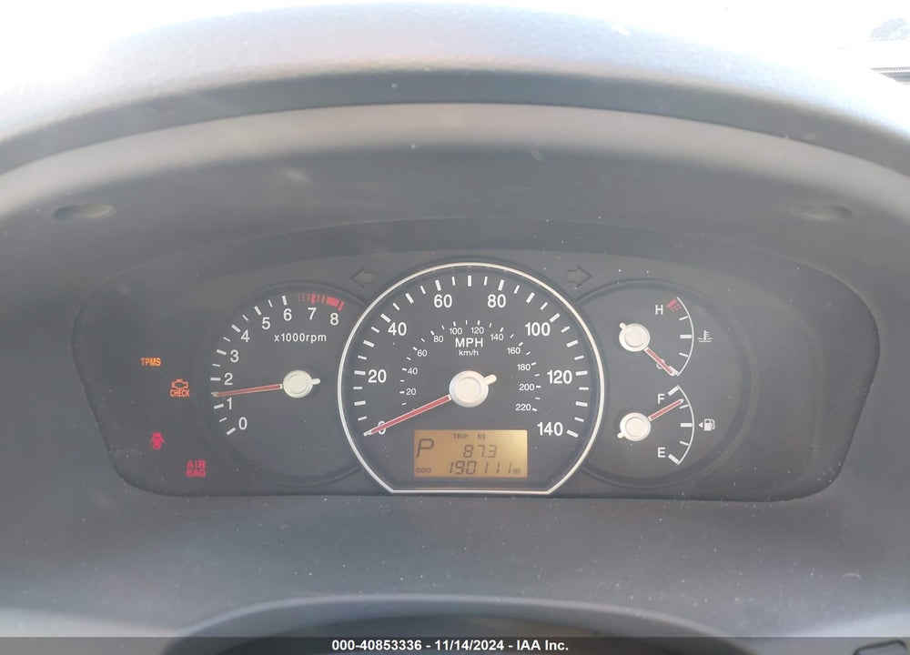 2008 KIA RONDO LX V6 VIN: KNAFG526187125884