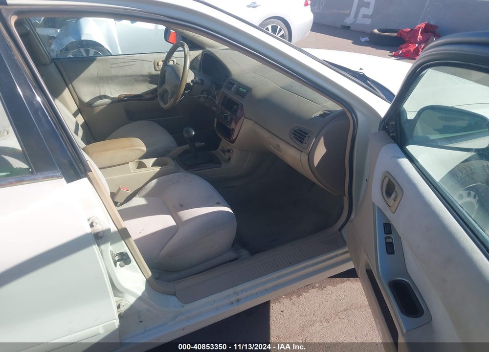 2000 MITSUBISHI GALANT ES VIN: 4A3AA46GXYE180502