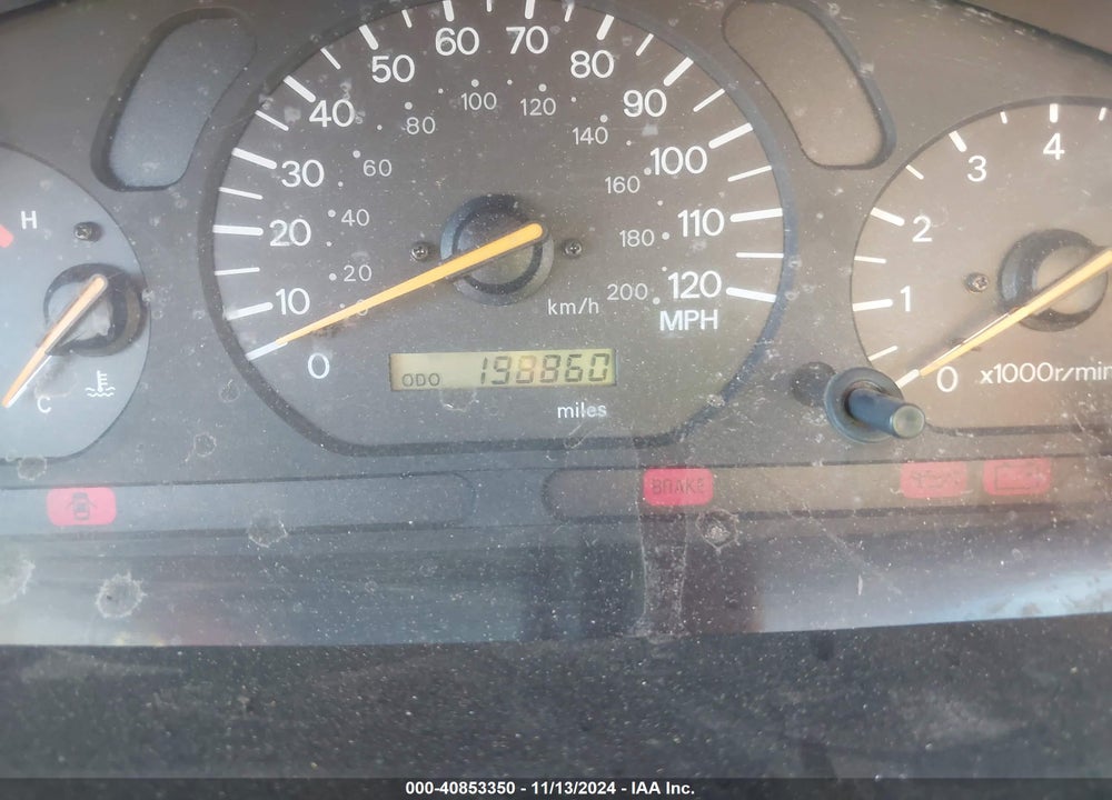 2000 MITSUBISHI GALANT ES VIN: 4A3AA46GXYE180502