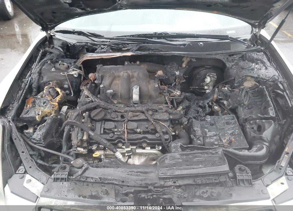2004 NISSAN MAXIMA 3.5 SL VIN: 1N4BA41E44C819319