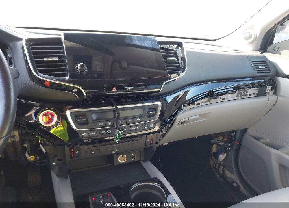 2019 HONDA PILOT TOURING VIN: 5FNYF6H9XKB008733