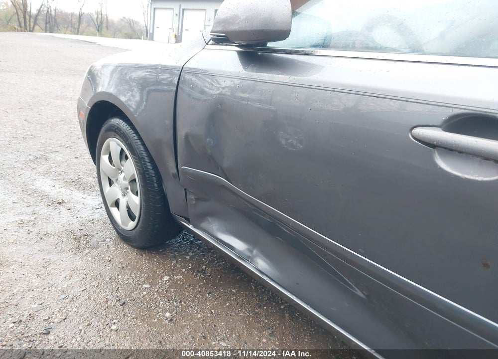2008 KIA OPTIMA LX VIN: KNAGE123685209039