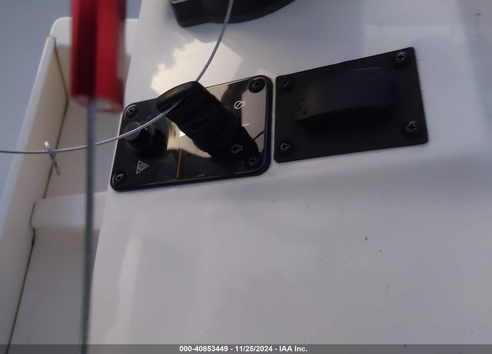 2013 KEY WEST BOAT VIN: KWETB184E313