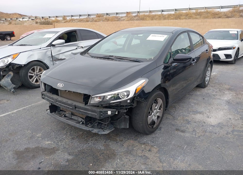 2017 KIA FORTE LX VIN: 3KPFK4A76HE123764