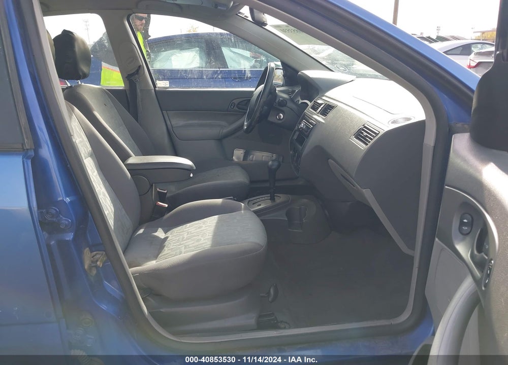 2005 FORD FOCUS ZX4 VIN: 1FAFP34N65W172590