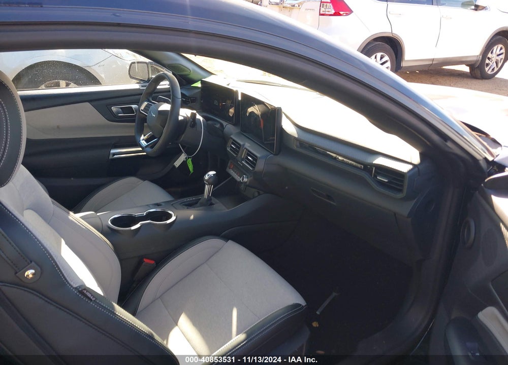 2024 FORD MUSTANG ECOBOOST VIN: 1FA6P8TH8R5140857