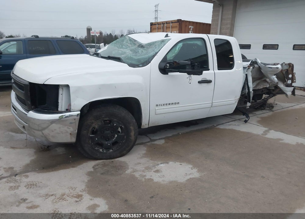 2013 CHEVROLET SILVERADO 1500 LT VIN: 1GCRKSE70DZ205340