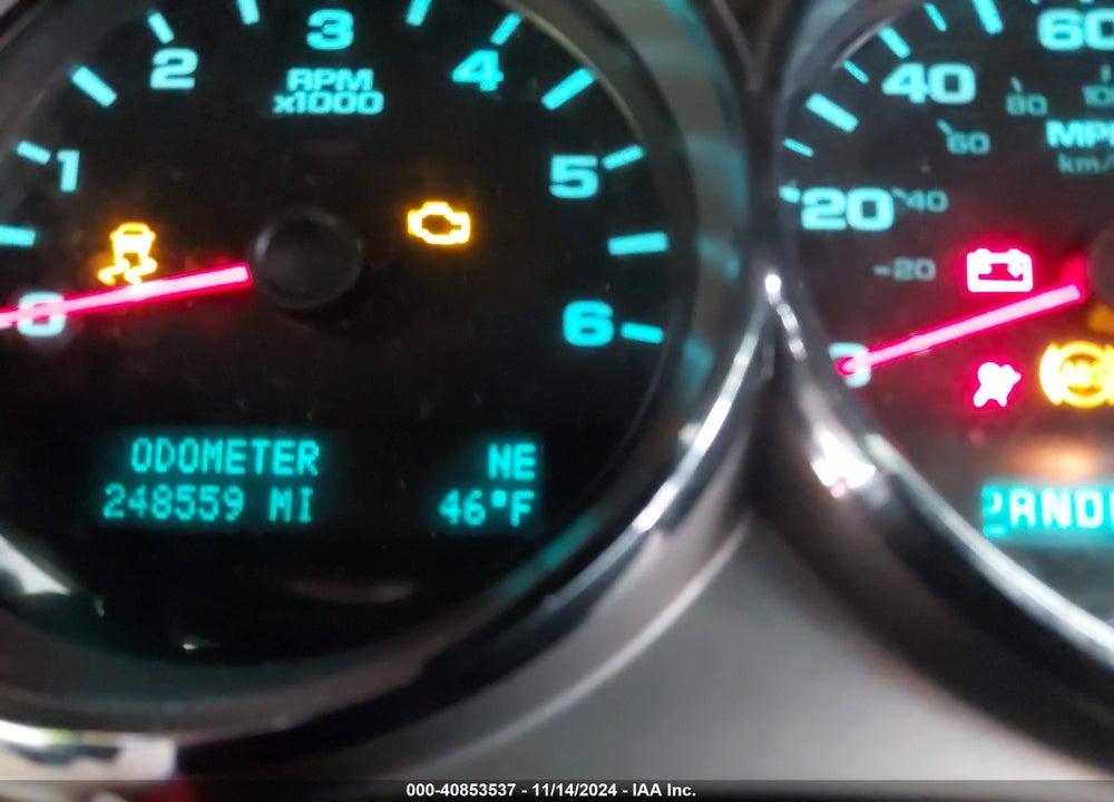 2013 CHEVROLET SILVERADO 1500 LT VIN: 1GCRKSE70DZ205340