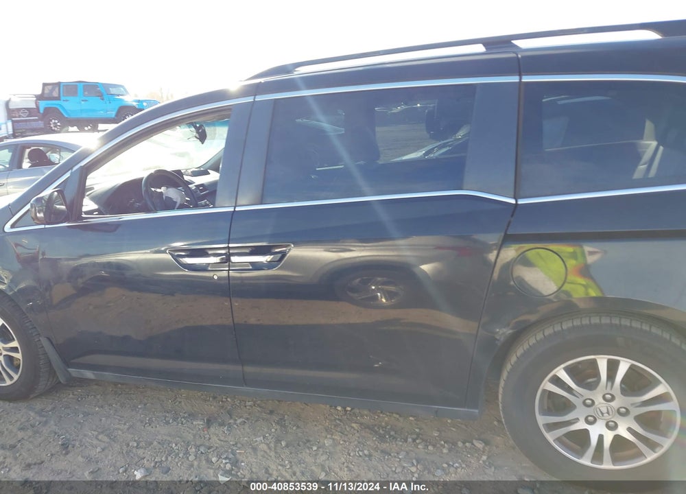 2011 HONDA ODYSSEY EX-L VIN: 5FNRL5H69BB038237