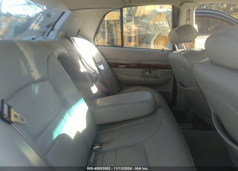2000 MERCURY GRAND MARQUIS LS VIN: 2MEFM75W9YX743725