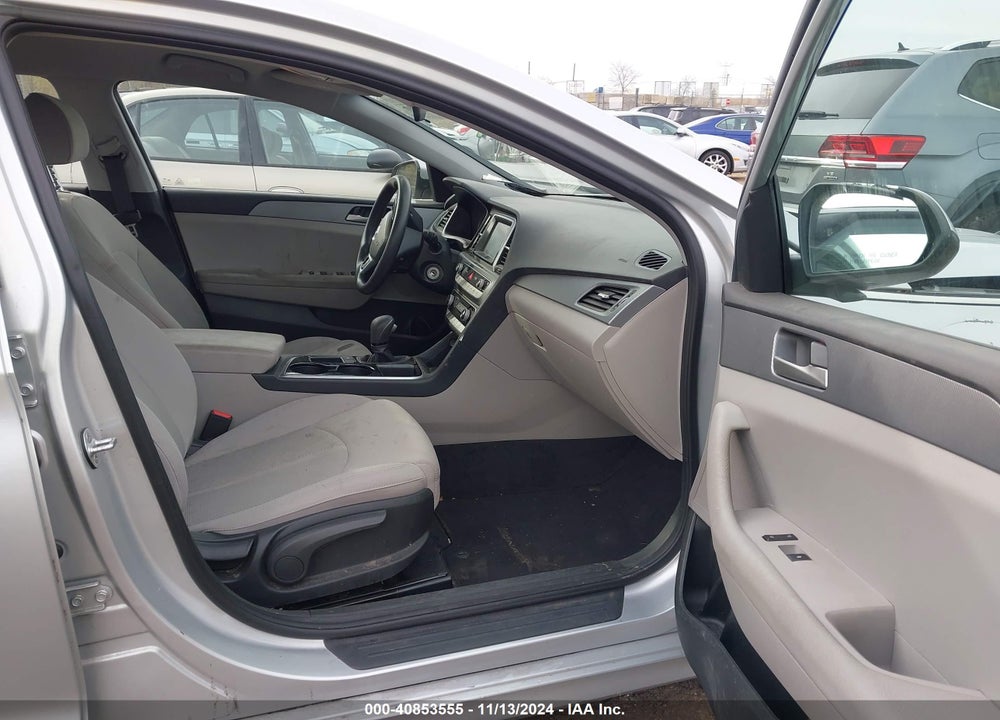 2018 HYUNDAI SONATA SE VIN: 5NPE24AF4JH728869